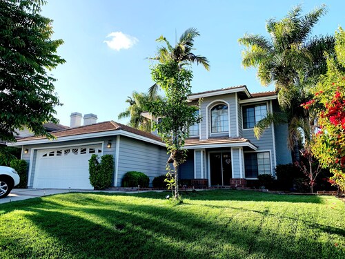Beautiful House with Mountain View near Riverside