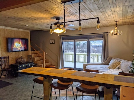 Interior. Ski Patrol Cottage at Applebrook - Perfect Mountain Getaway