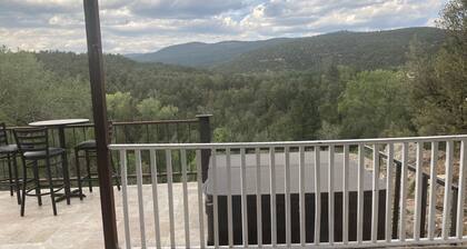 Beautiful home by river with Mountain View’s close to town..