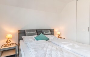 2 Schlafzimmer, Reisekinderbett, kostenloses WLAN