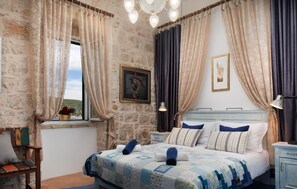 2 chambres, lit parapluie, Wi-Fi gratuit, draps fournis