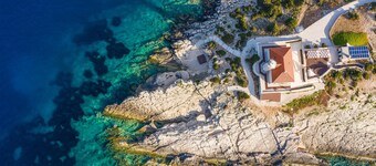 2 bedroom amazing home in Vis