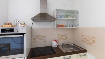 Kühlschrank, Ofen, Herdplatte