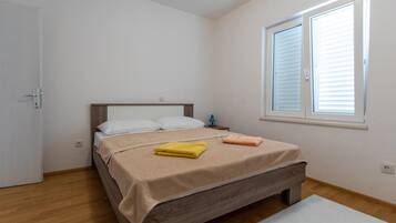 2 chambres, Wi-Fi gratuit, draps fournis