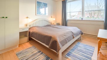 5 Schlafzimmer, Reisekinderbett, kostenloses WLAN