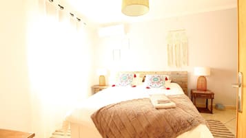 2 chambres, fer et planche Ă repasser, accĂšs Internet, draps fournis