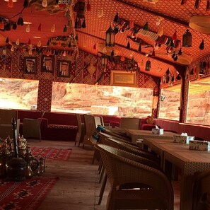 Reception - jordan premium tours (Wadi Rum)