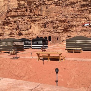 Front of property - jordan premium tours (Wadi Rum)