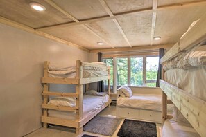 4 Schlafzimmer, kostenloses WLAN, Bettwäsche