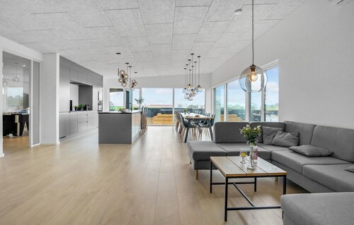 Stunning home in Børkop with sauna