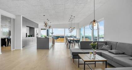 Stunning home in Børkop with sauna