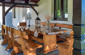 Outdoor dining - 5 bedroom cozy home in Desni Stefanki (Desni Stefanki)