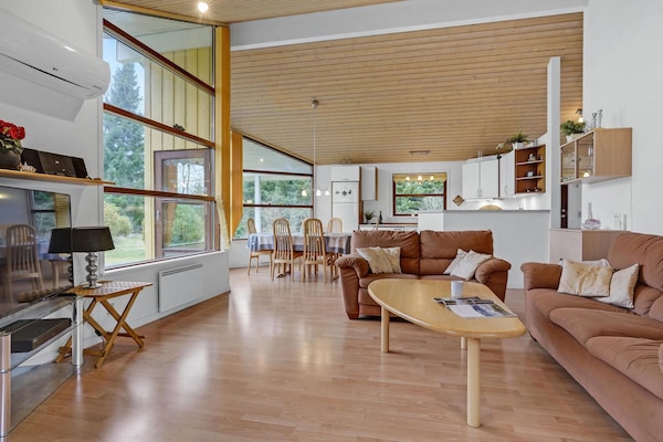 Televisio, DVD-soitin, stereot