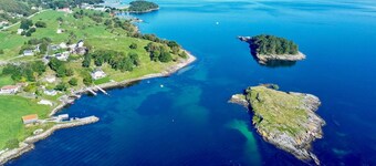 Beautiful home in Rennesøy with WiFi