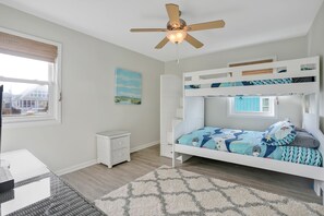 5 chambres, bureau, fer et planche à repasser, accès au Wi-Fi (inclus)