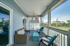 Unclassified image, 2 of 27, button - Sunny Paws (Port St. Joe)