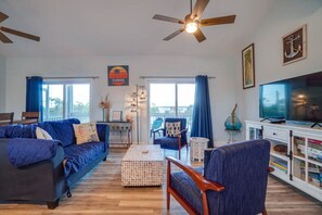 Unclassified image, 5 of 27, button - Sunny Paws (Port St. Joe)