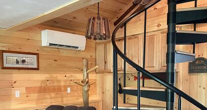 Secluded A frame on 5 acres adjoining national forest land near Pine River