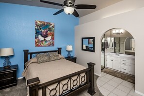 3 bedrooms, desk, iron/ironing board, WiFi