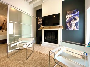 2 dormitorios, tabla de planchar con plancha, wifi y ropa de cama