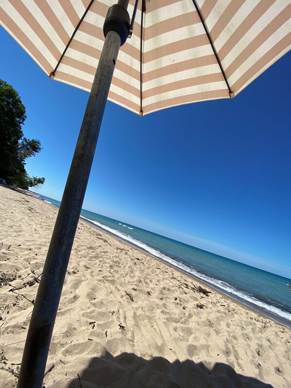 Beach nearby - Retreat WithInn-Relaxation Centrally Located to Beaches and Walkable Restaurants (Harbert)