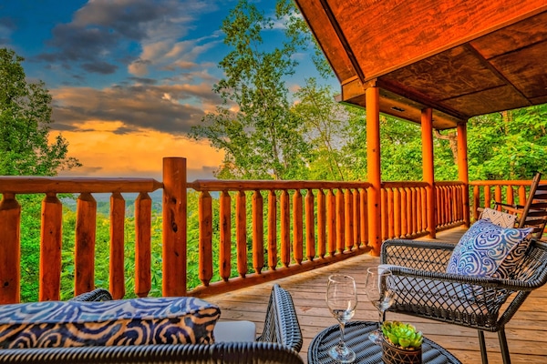 Serene views all over from upper deck