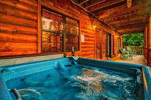 Baignoire à remous extérieure