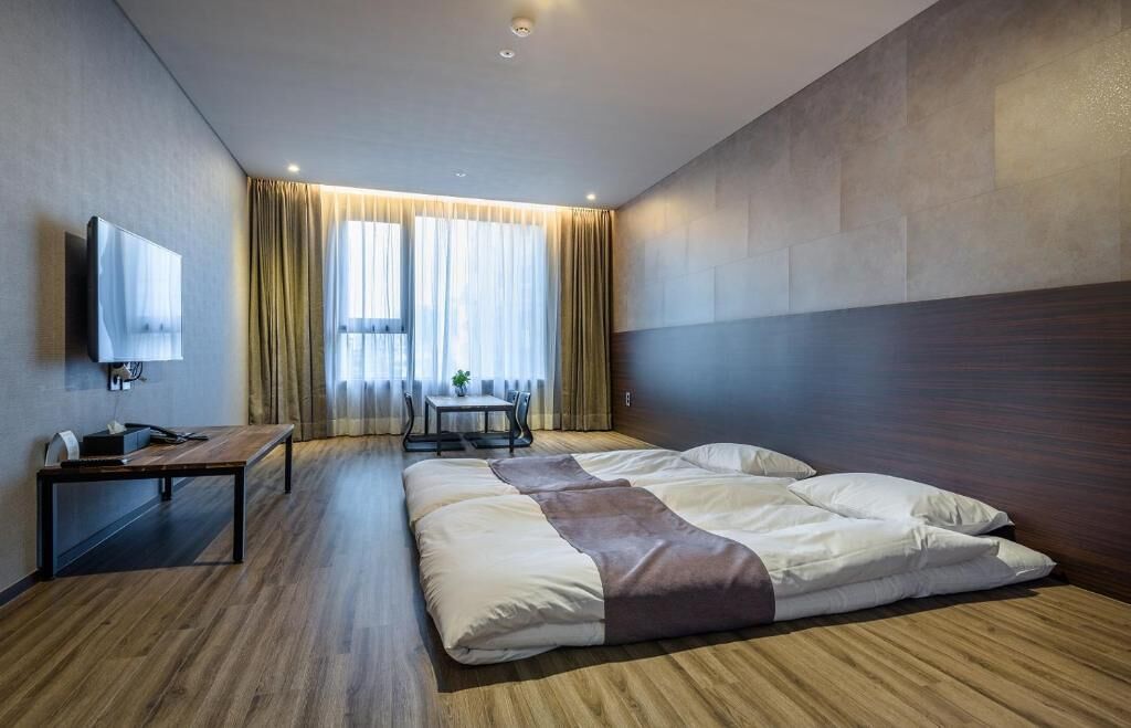 ondol room (for 2 people / no view) | individually decorated, individually furnished, free wifi, bed sheets