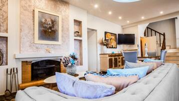 Vila, 3 quartos, para fumantes, piscina particular | Parte interna