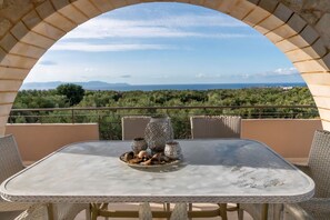 Villa, 3 Bedrooms, Smoking, Private Pool | Outdoor dining - Villa Sar in Kampani Chania (Chania)