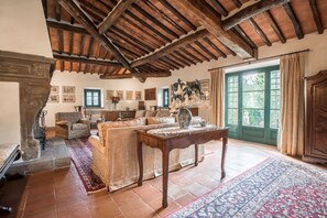 Interior - Villa Toscana - Relax in the Middle of Tuscany (Monsummano Terme)