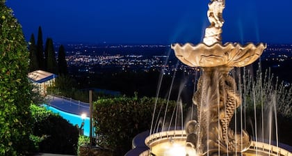 Villa Regale - Fantastic Panoramic View of Tuscany