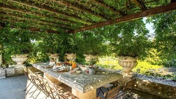 Restauration extérieure