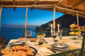 Dining - Amazing Sunset Villa Overlooking the sea (Amalfi)
