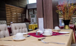 Room, 1 Bedroom, Accessible, Smoking | Dining - Room-best Western Plus - Deluxe Suite (Ibadan)