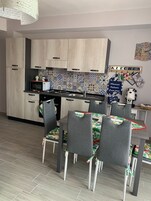 Apartment, 1 Bedroom, Smoking, Balcony | Interior