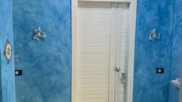 Apartment, 1 Bedroom, Smoking, Balcony | Exterior