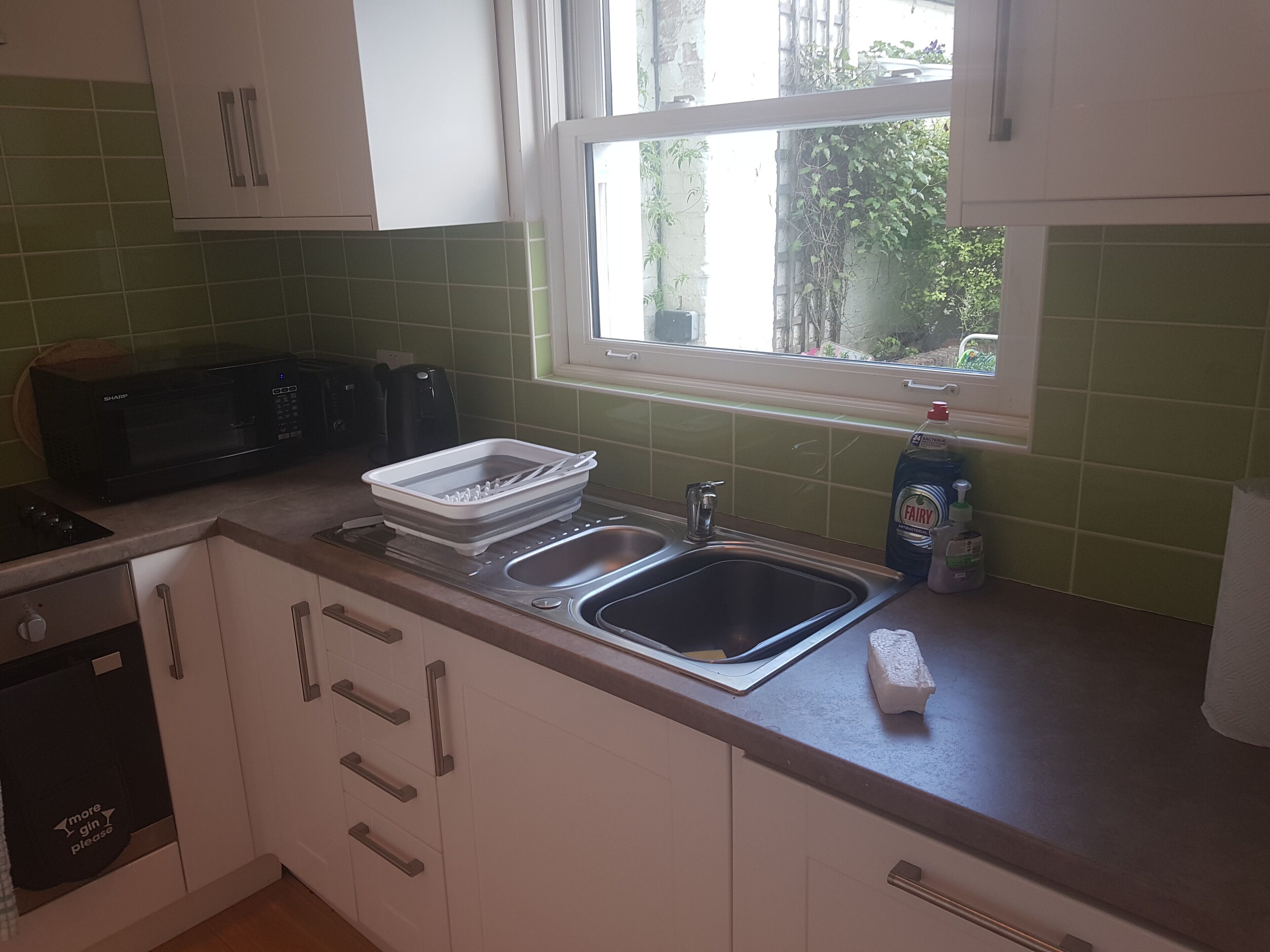 Apartment, 1 Bedroom, Fireplace | Private kitchen | Fridge, microwave, dishwasher, electric kettle