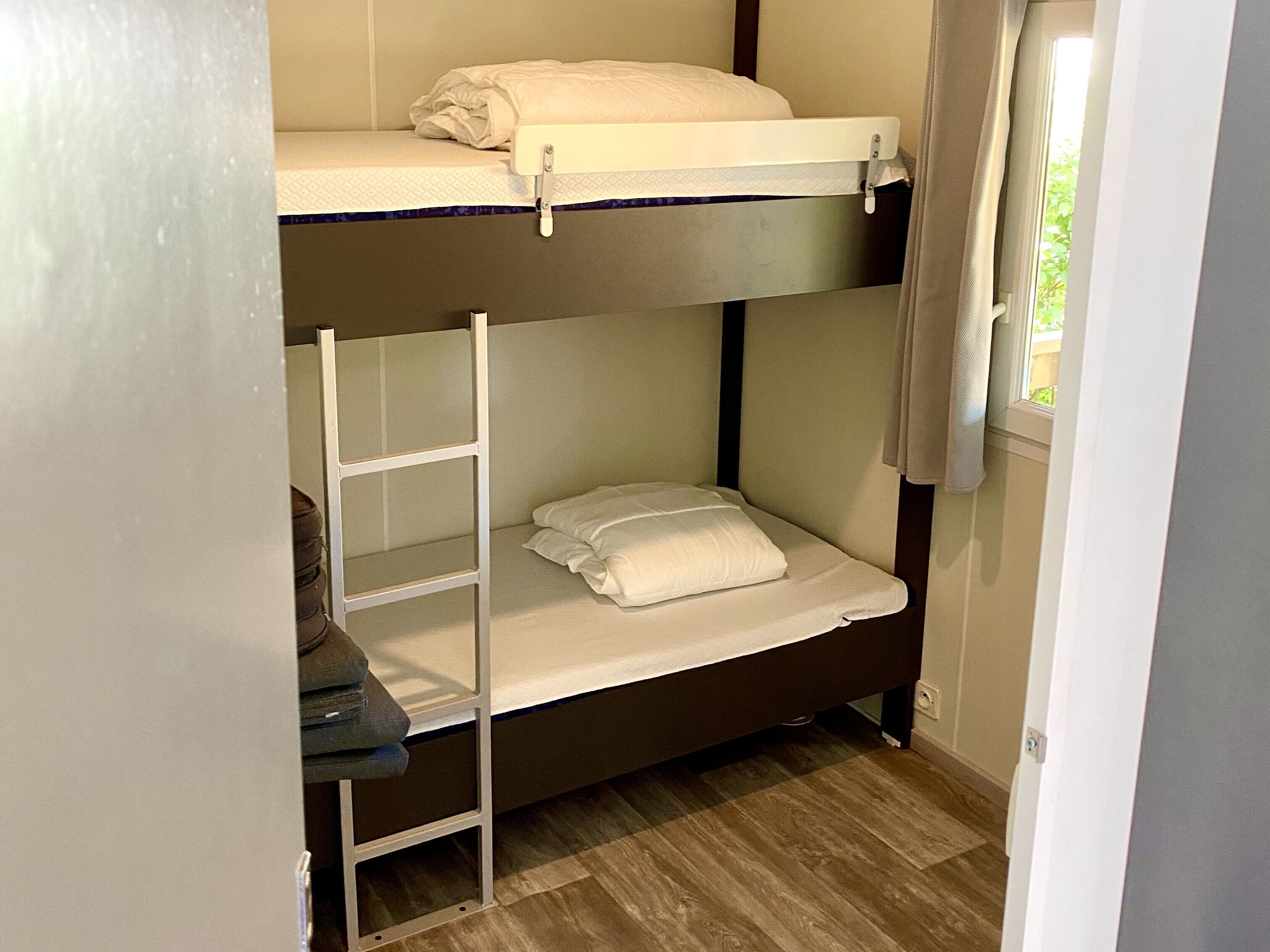 Mobile Home, 2 Bedrooms, Balcony, Garden View