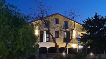 Camera, 1 camera da letto, fumatori, balcone | Esterni