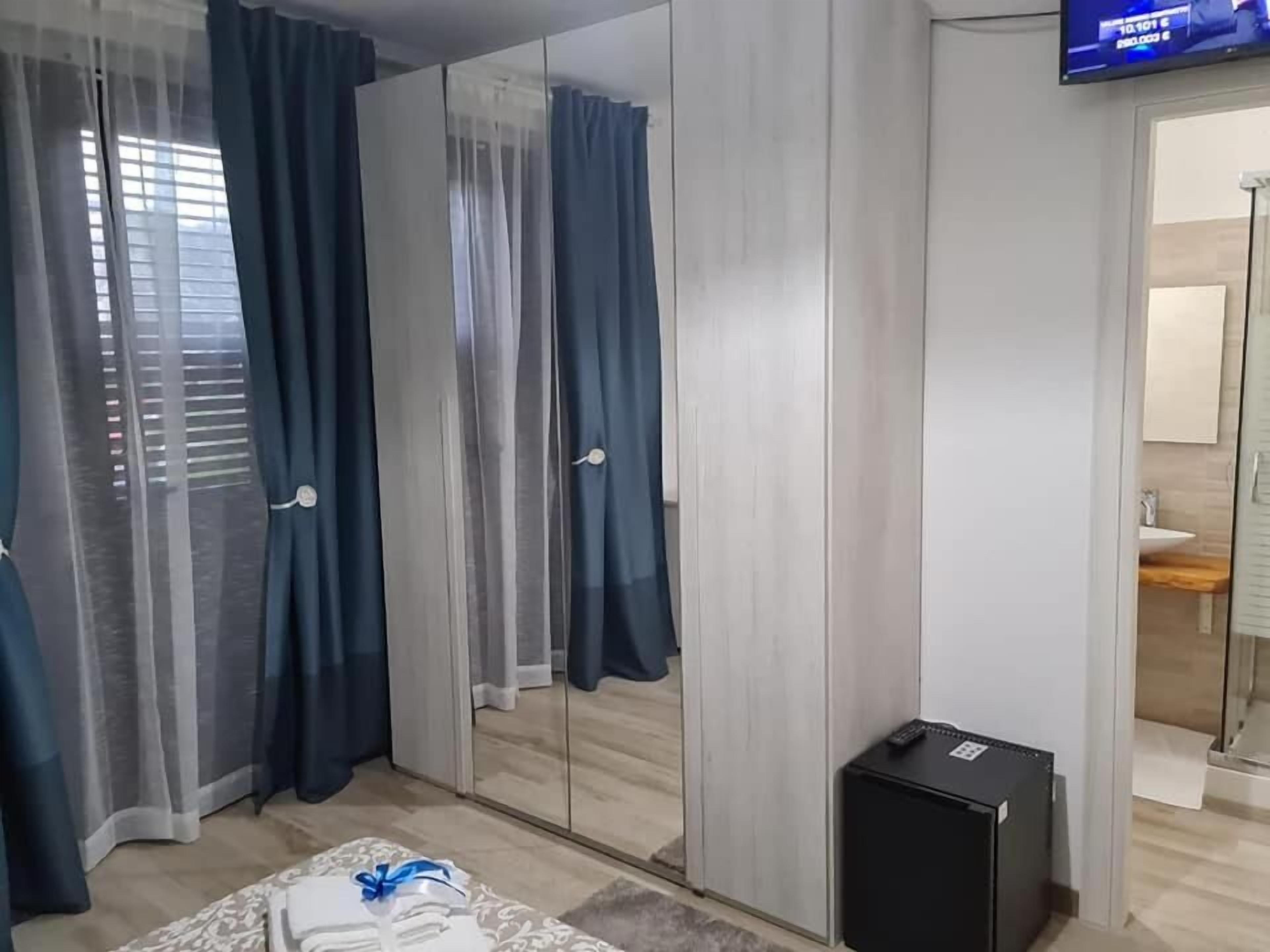 Camera, 1 camera da letto, fumatori, balcone | 1 camera, insonorizzazione, Wi-Fi gratuito