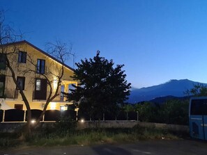 Room, 1 Bedroom, Smoking | Exterior