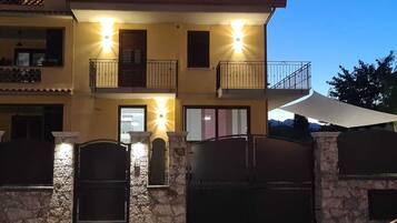 Zimmer, 1 Schlafzimmer, Raucher, Balkon | Außenbereich