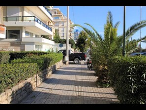Apartamento, 1 quarto, sacada, vista para a cidade | Fachada