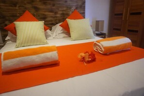 1 dormitorio, tabla de planchar con plancha, wifi gratis y ropa de cama