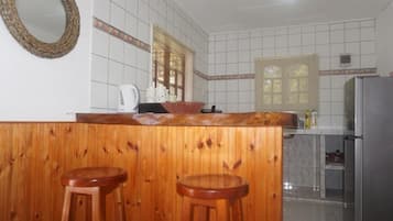 Fridge, microwave, coffee/tea maker, electric kettle
