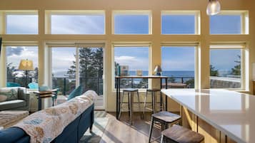 TV connectée, cheminée