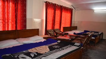 Laptop workspace, free WiFi, bed sheets
