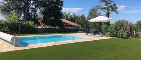 Udendørs pool, opvarmet pool