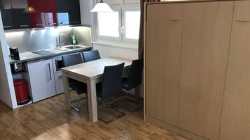 Diskmaskin och barnstol